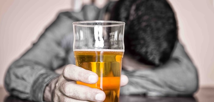 Как понять, что ваш близкий — скрытый алкоголик: тревожные признаки, которые нельзя упускать