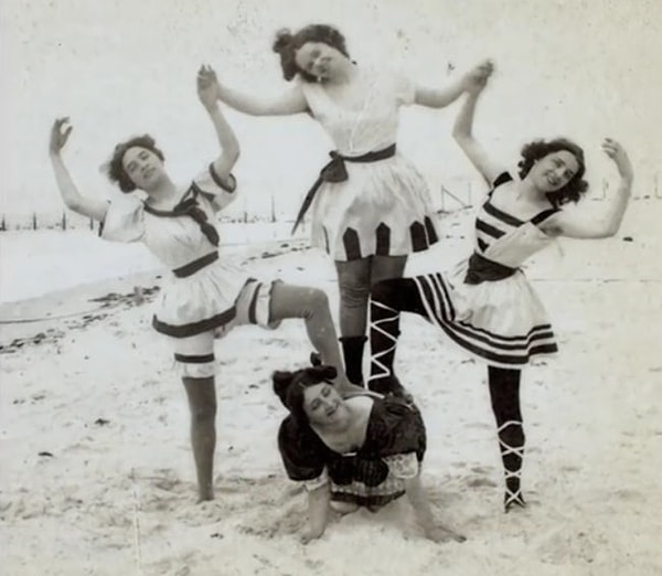 8. После просмотра такого рода снимков мнение об эпохе меняется самым кардинальным образом.