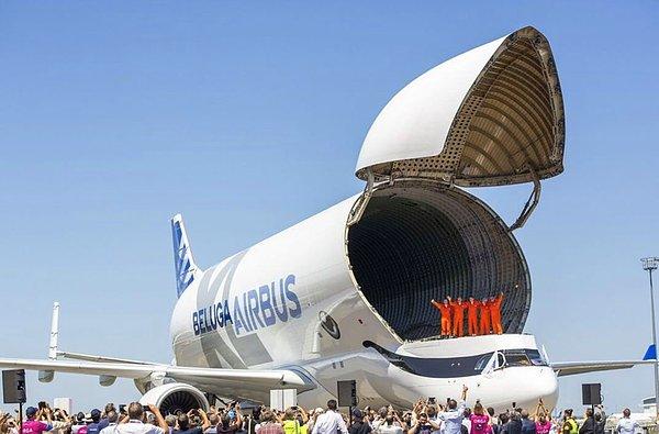 Bir balinayı andıran tasarımıyla Airbus Beluga XL'in test uçuşu gerçekleştirildi.