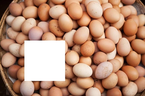 13. Подбираем недостающую часть для яиц: