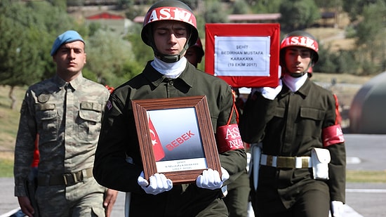 Üzerinde 'Bebek' Yazan Boş Bir Çerçeve ve Tarifi İmkânsız Bir Acının Fotoğrafı