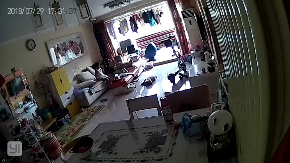 Evin İçinde Şarj Edilen Elektrikli Scooter Bomba Gibi Patladı!