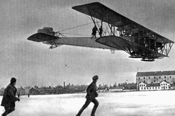 4. Какой первый русский биплан использовали в Первой мировой войне?