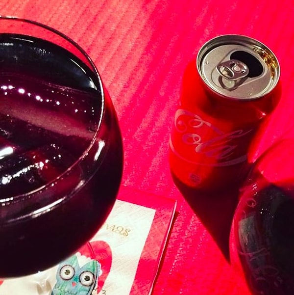 13. Испания: красное вино с Кока-колой