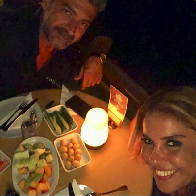6. Gülben Ergen'in sevgilisi Burak Törer ile geçen hafta sert bir kavga ettiğini yazmıştık. Törer bu hafta gönlünü almış Gülben'in...