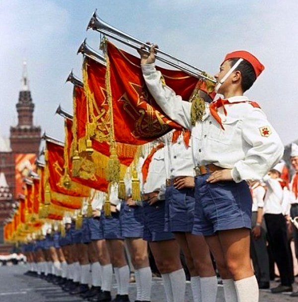 4. Каково происхождение имени Леннор(а)?