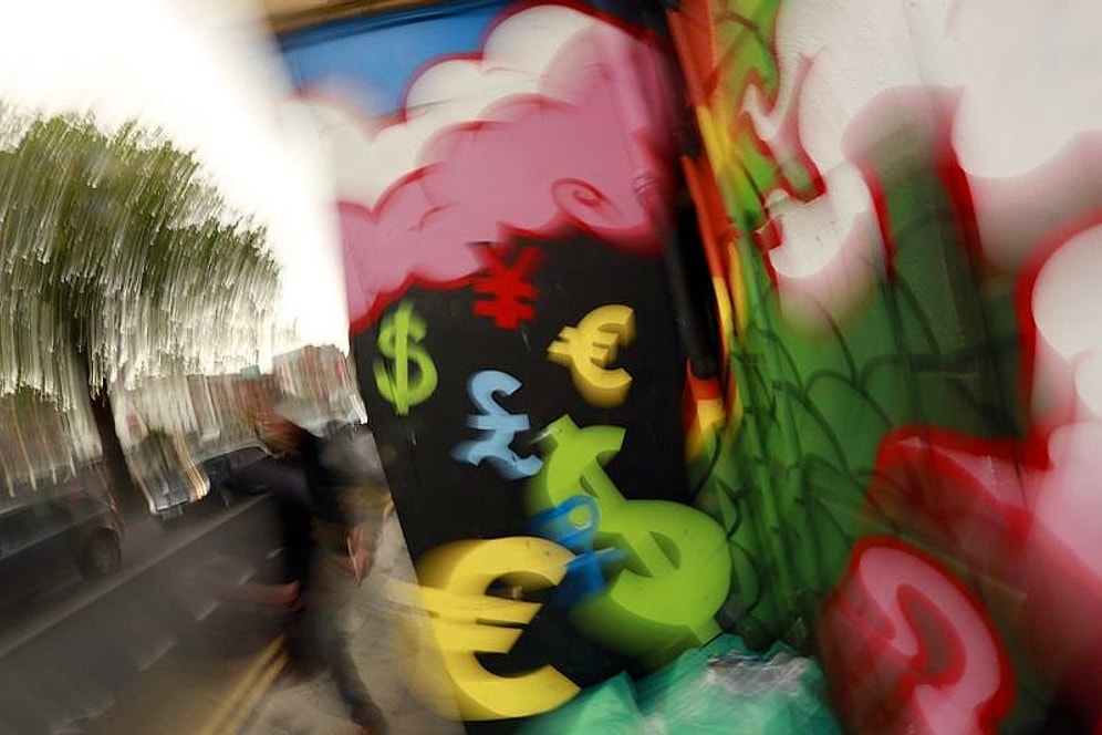 Türk Lirasınında Kayıp Hız Kesmedi, Dolar ve Euro Rekor Yürüyüşünü Sürdürdü