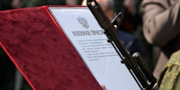 Пуля - дура, а штык - молодец: Продолжите солдатские пословицы и поговорки