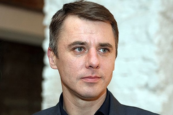 6. Кто является нынешней женой Игоря Петренко?