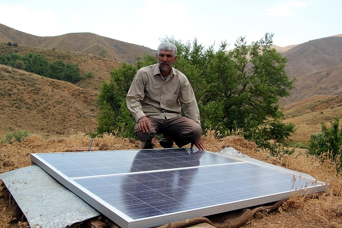 10 Yıldır Bekliyorlardı: Devlet El Atmayınca Köylüler Kendi Elektriklerini Kendileri Üretti