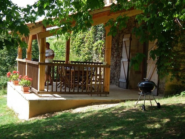 2. Выберите правильный вариант написания слова: