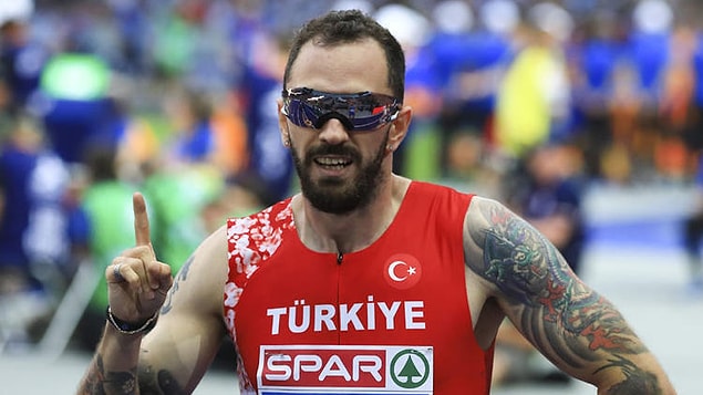 Almanya'nın başkenti Berlin'de düzenlenen Avrupa Atletizm Şampiyonası'nda milli atlet Ramil Guliyev, erkekler 200 metre yarı finalinde birinci olarak finale yükselmişti.