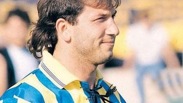 Bir maçta en fazla gol atan futbolcu: Tanju Çolak / Fenerbahçe - 1992-93 / 6 gol