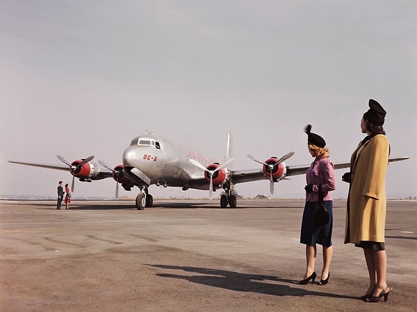1. Как и мода, пассажирские лайнеры очень изменился с 1950-х годов.