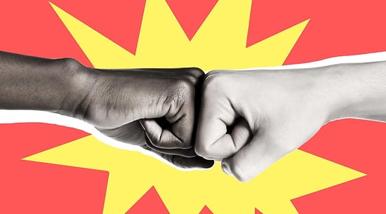 Крутая учительница придумала индивидуальное рукопожатие для каждого ученика