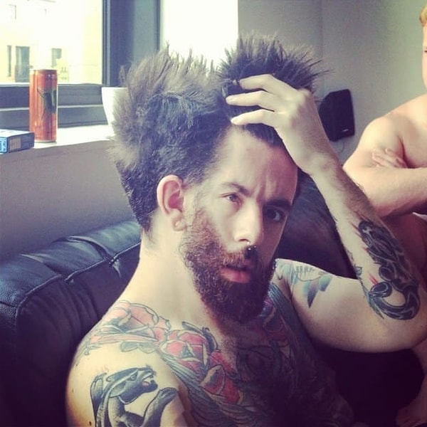 7. Зачем вообще снимать людей в режиме панорамы?