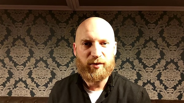 6. Сможете назвать имя этого молодого человека?