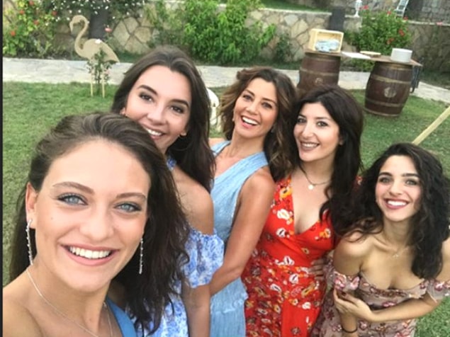 Selfie olmadan düğün olmaz tabii...