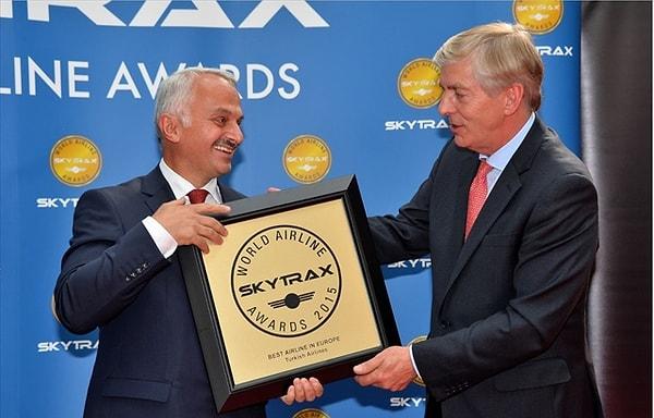 Ayrıca, “Havayolları Oscarı” olarak bilinen Skytrax Awards törenine altı kez üst üste damgasını vuran da yine Türk Hava Yolları'dır.