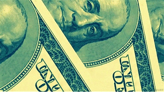 Oynatmaya Az Kaldı! Üniversite Okudum, İşe Girdim, Hayatımı Kurdum Ama Bu Ekonomik Düzende Daha Fazla Tutunamıyorum!