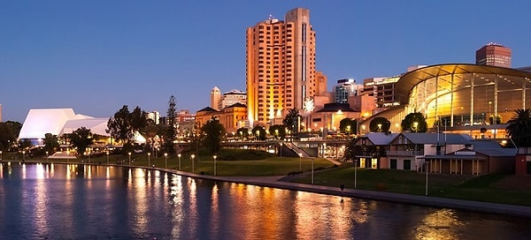 10. Аделаида (Австралия)