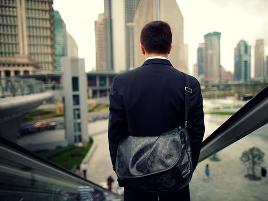 Yükselen Döviz Kurları Karşısında Türkiye Girişimcilik Ekosistemi Ne Yapıyor? Bu Bir Avantaja Dönüşür mü?