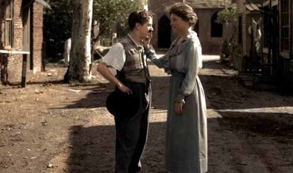 15. Хелен Келлер знакомится с Чарли Чаплином, 1918 год