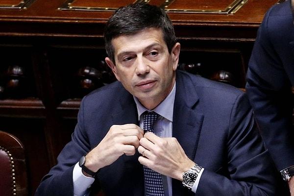 8. İtalya Altyapı ve Ulaştırma Bakanı Maurizio Lupi, ihalelerde yolsuzluk yaptığı ve bir iş insanından rüşvet olarak saat aldığı ortaya çıkınca istifa etti.