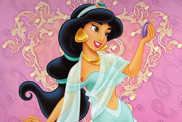 3. В кого влюбилась Принцесса Жасмин?