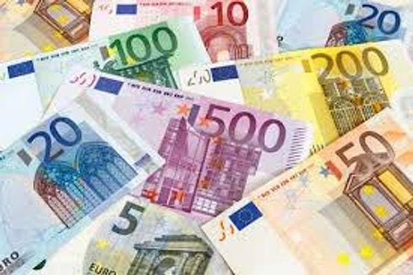 Euro ne kadar yapıyor, kaç euroya oturuyorsunuz o evde?