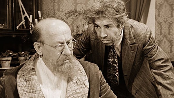 1. «Кинематограф у женщины единственное утешение в жизни»