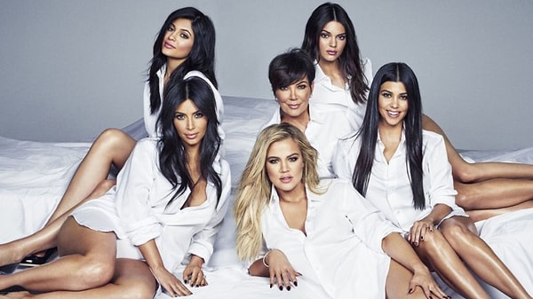 3. Какую из сестёр вы воспитываете?