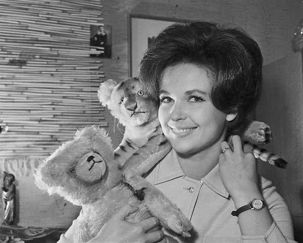 4. Это, конечно же,..