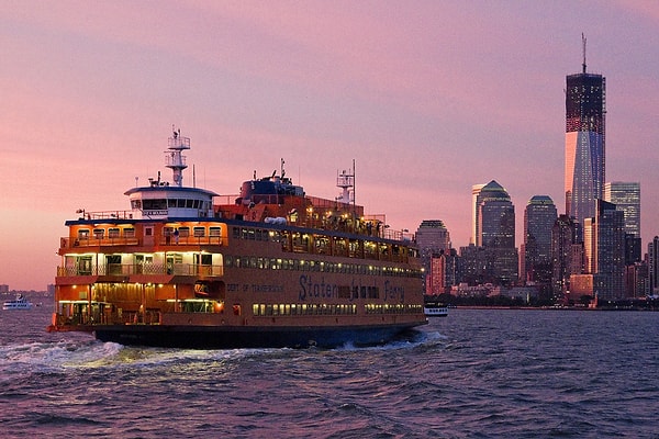 9. Сколько стоит билет на известный паром между Манхэттеном и Статен-Айлендом "Статен-Айленд Ферри"?