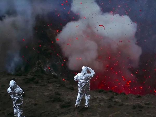 19. "Into the Inferno" (2016)