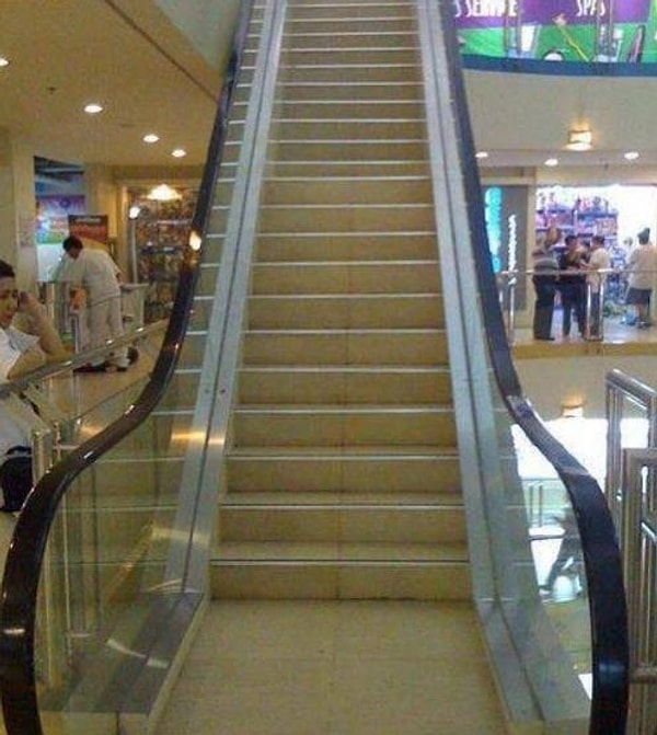 14. Эскалатор оказался очень дорогим удовольствием...
