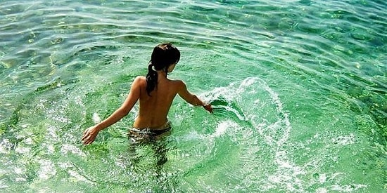 Коко Плам - остров в Центральной Америке, где разрешено ходить голым