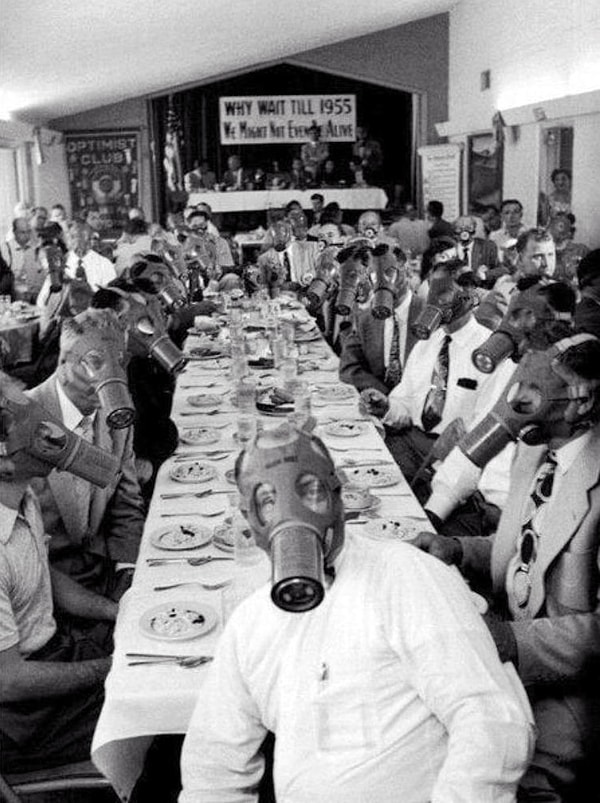 11. Как вам такой рождественский ужин?