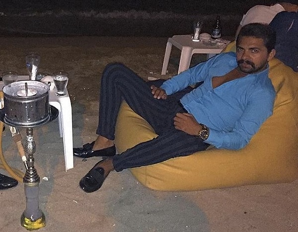 Ваша будущая любовь сейчас курит кальян!