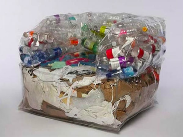 7. Этот стул - уж точно полный треш...