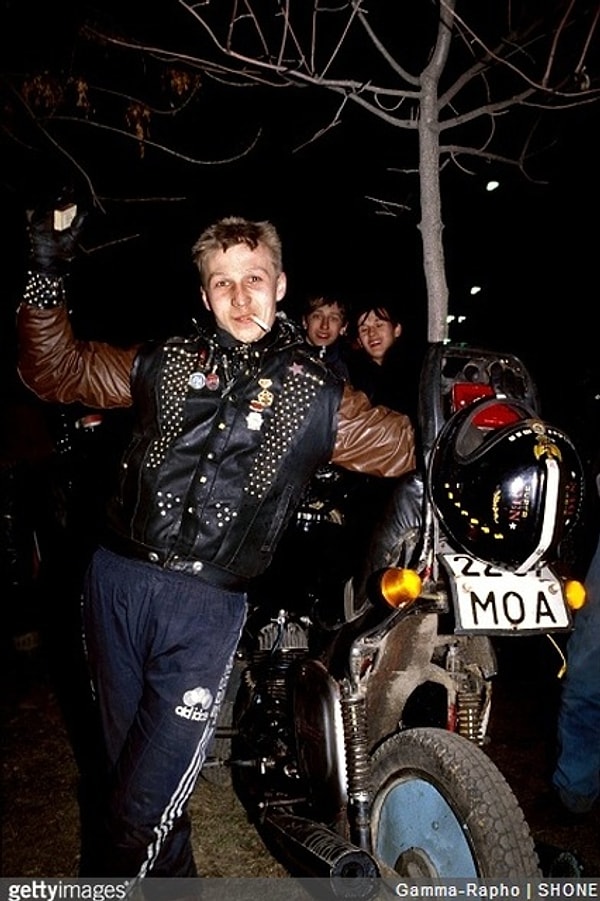 20. Сбор советских байкеров.