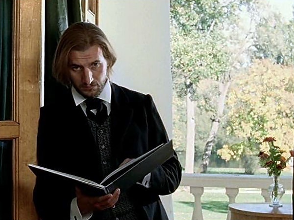 6. Кто написал роман "Отцы и дети"?