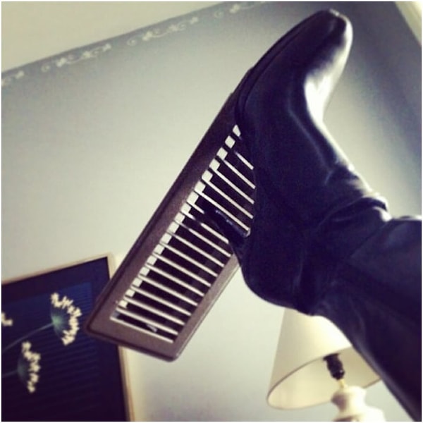 7. И даже дома, как видите, небезопасно!