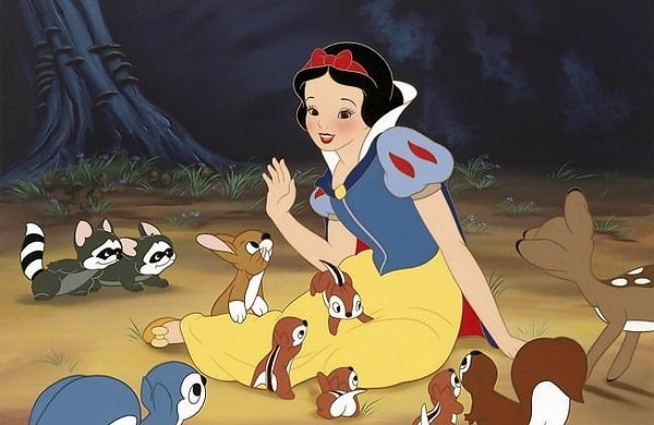 1. Белоснежка - самая младшая из принцесс