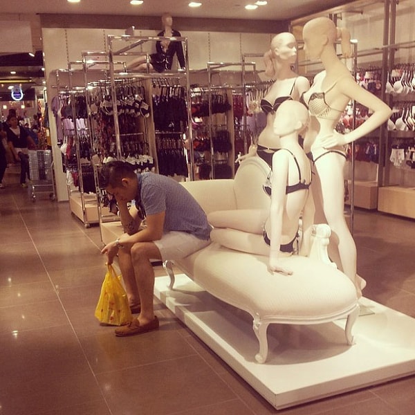 9. Какая же это мука - ходить по магазинам!