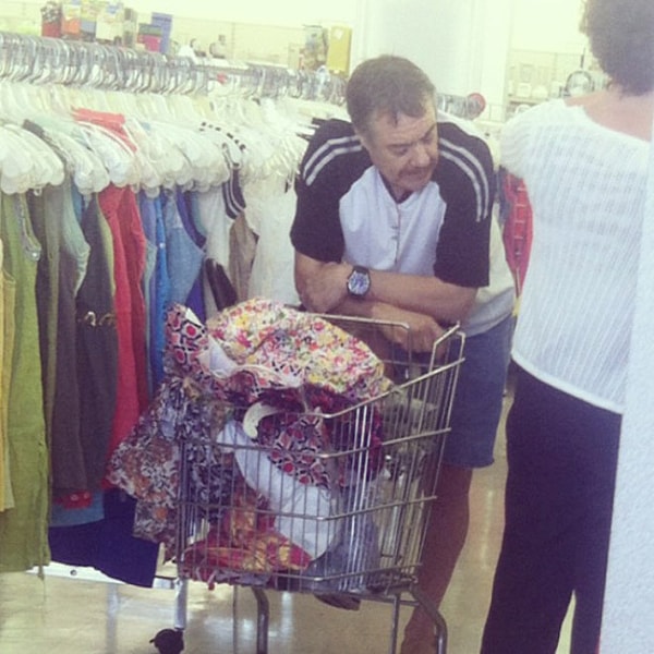 22. "Боже, помоги ей с выбором!"