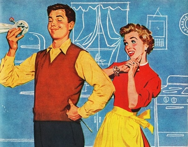 12. Снимите с него ботинки, взбейте ему подушку. Говорите спокойным, тихим и приятным голосом.