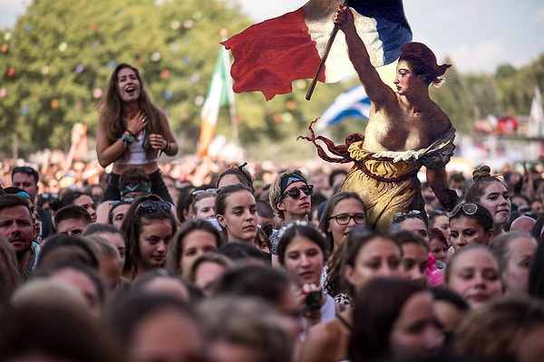 3. Эжен Делакруа - Свобода, ведущая народ (1830)