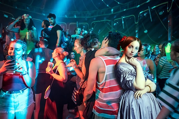 9. Жан-Огюст-Доминик Энгр - Портрет Луизы д'Оссонвиль (1842-1845)