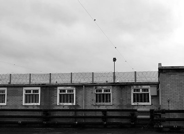 2. Побег из лабиринта тюрьмы